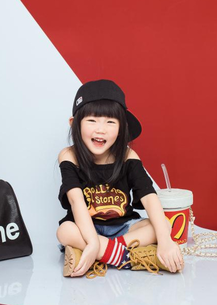 模特-