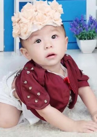 模特-