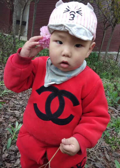 模特-
