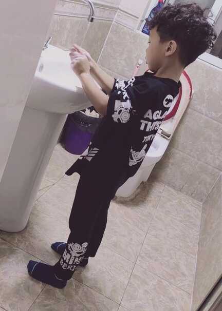 模特-