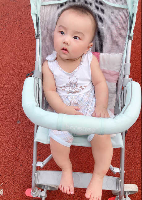 模特-