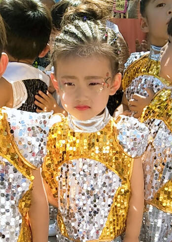 模特-
