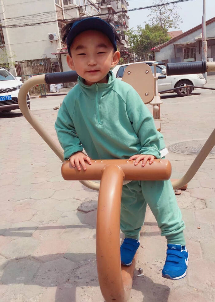 模特-