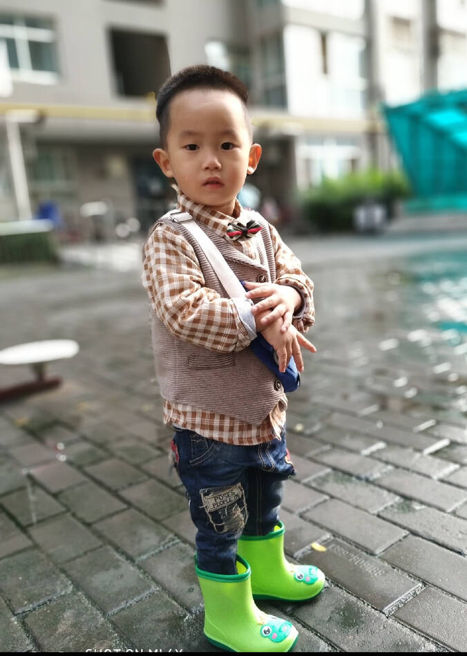模特-