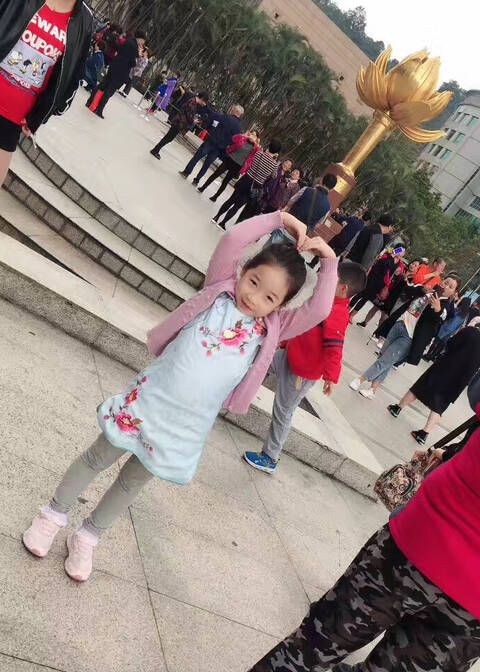 模特-