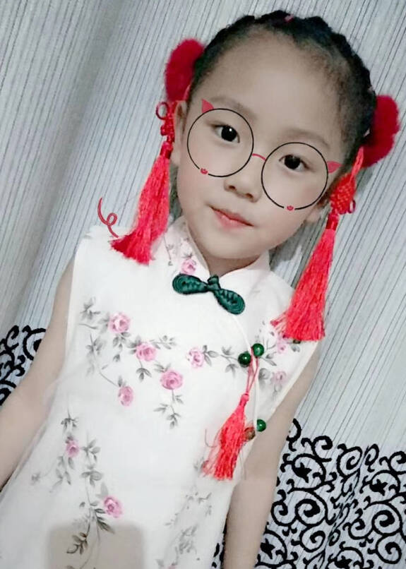 模特-
