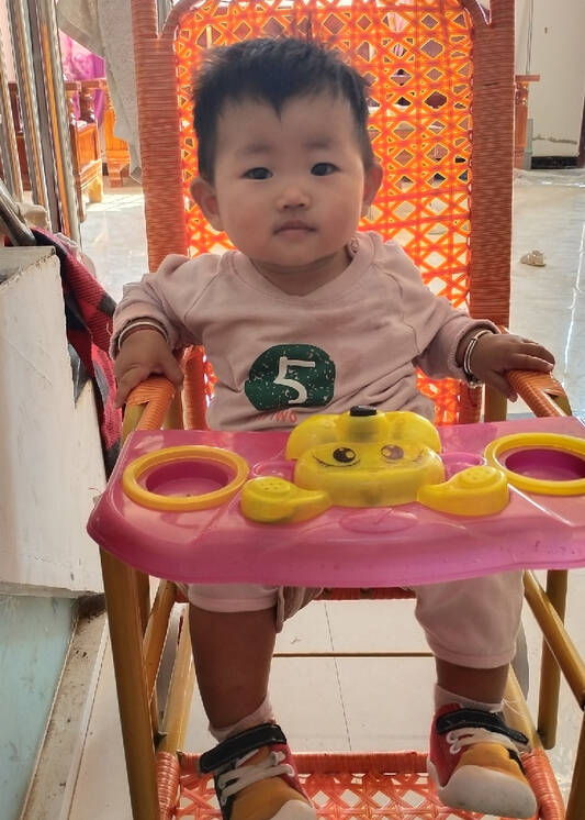 模特-