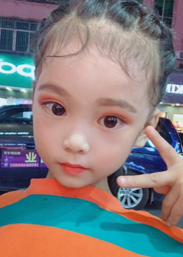 模特-