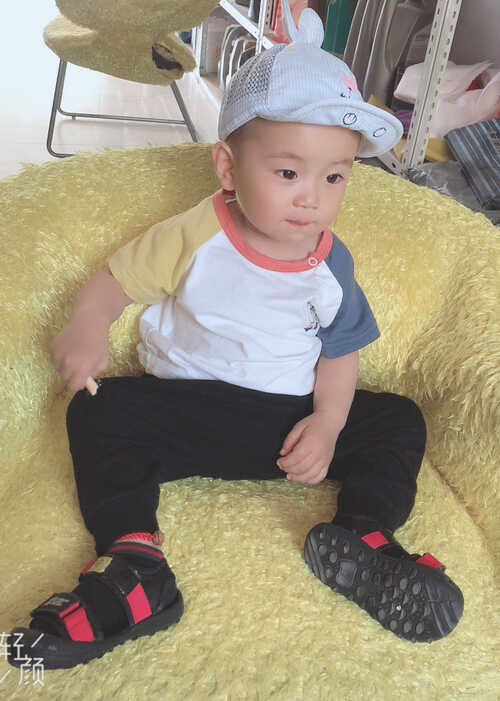 模特-