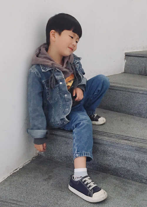 模特-