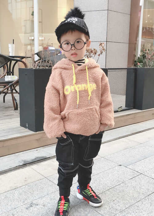 模特-
