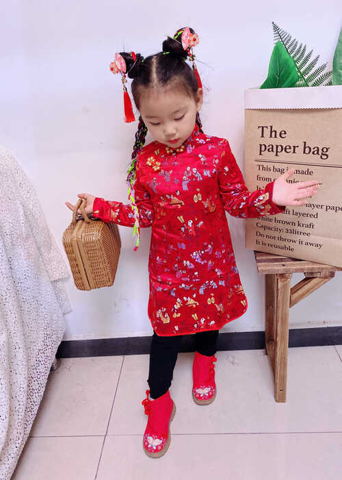 模特-