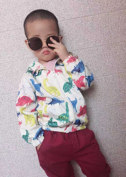 模特-
