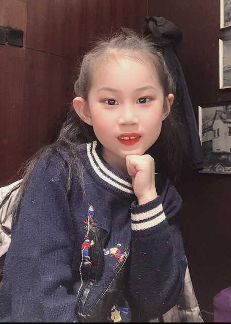 模特-