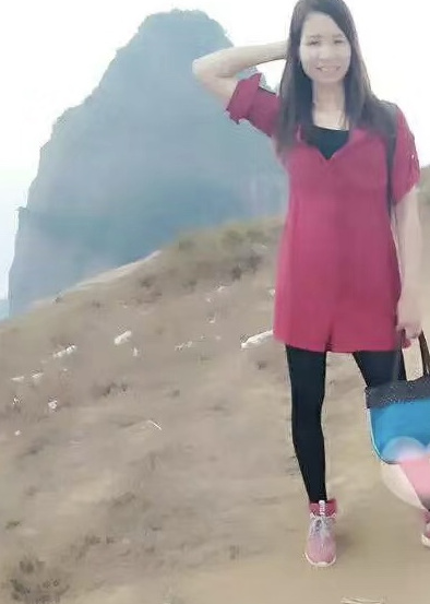 模特-