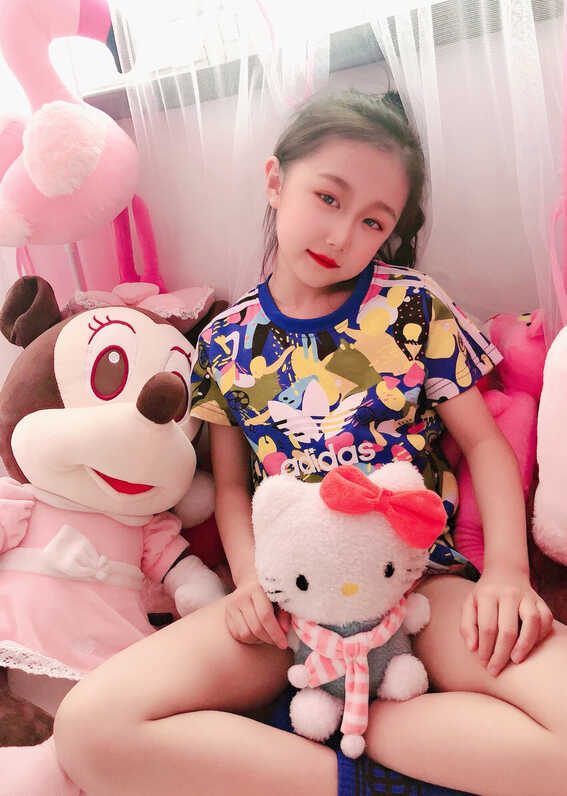模特-