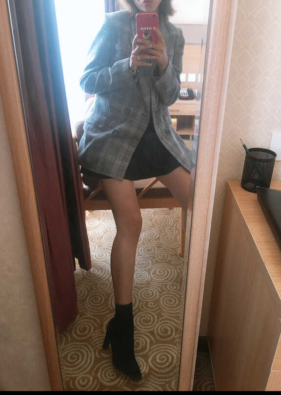 模特-