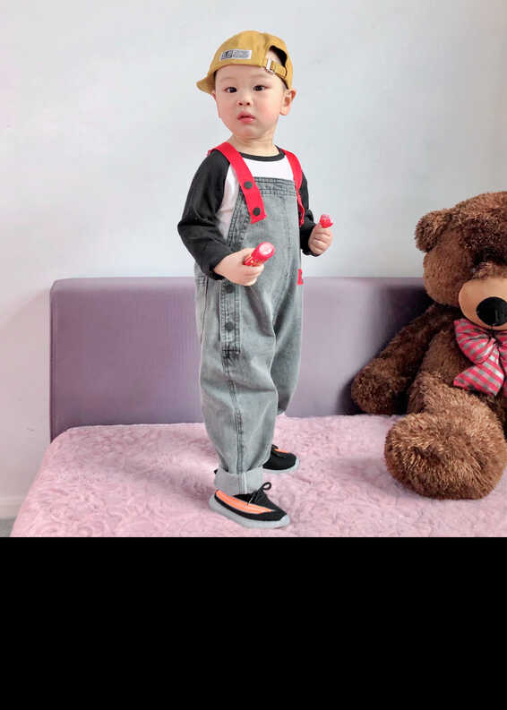 模特-