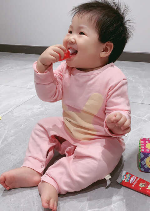 模特-