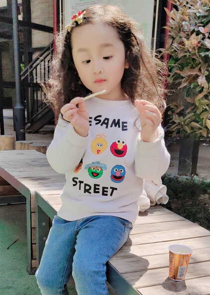 模特-