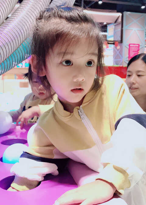 模特-