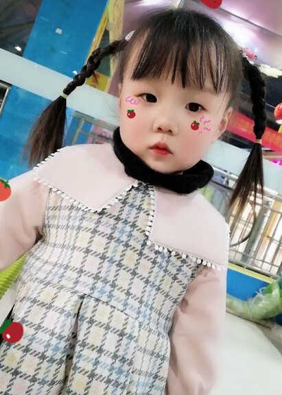 模特-