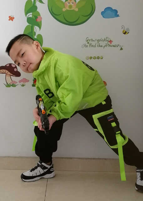 模特-