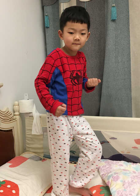 模特-