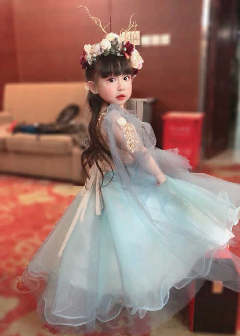 模特-