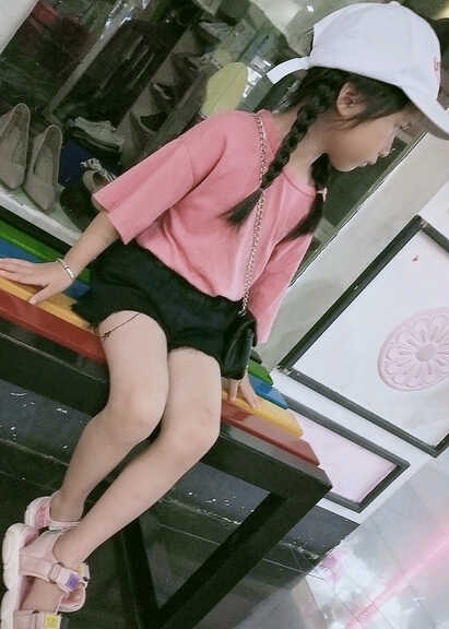 模特-