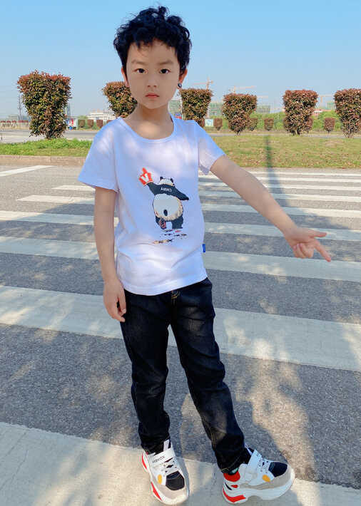 模特-
