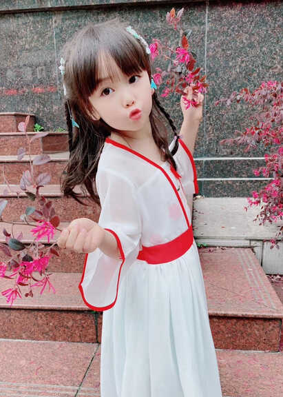 模特-