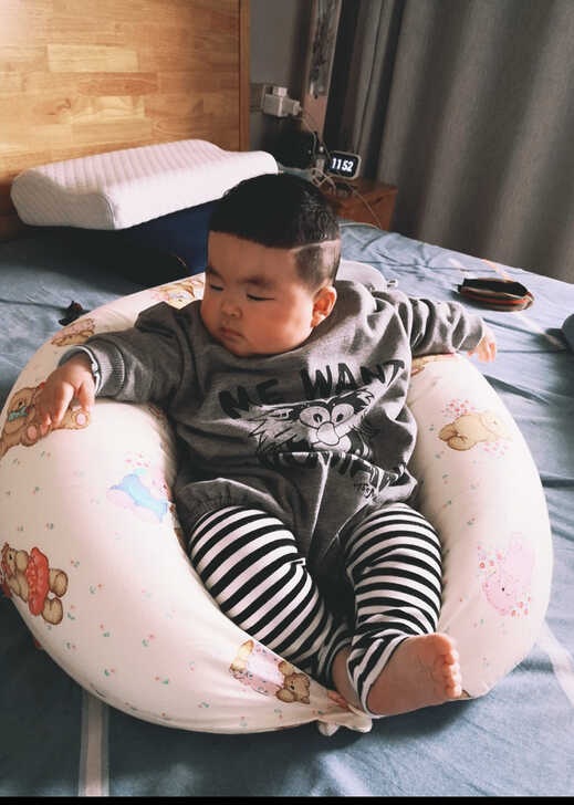模特-