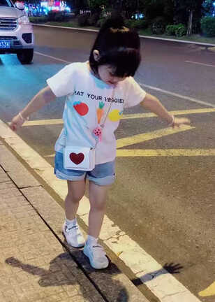 模特-