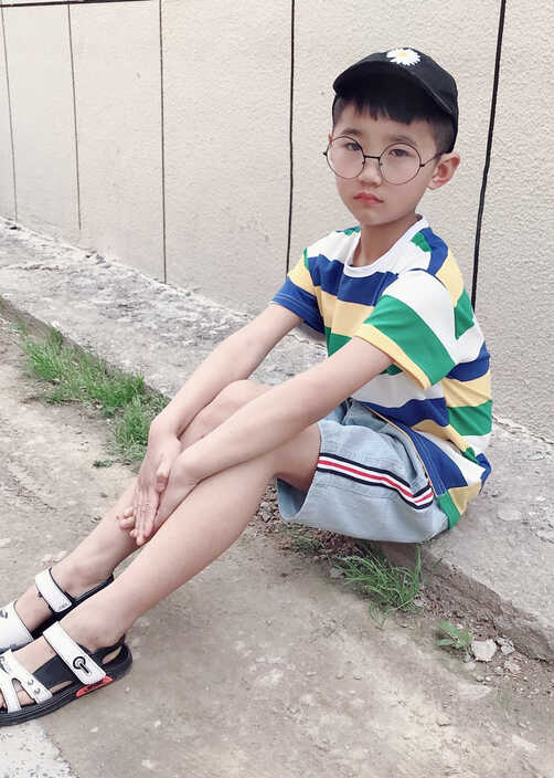 模特-