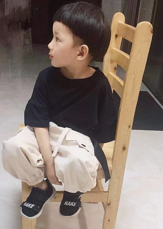 模特-