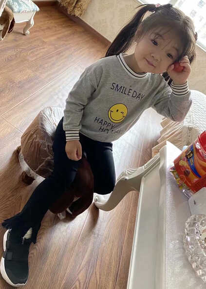 模特-