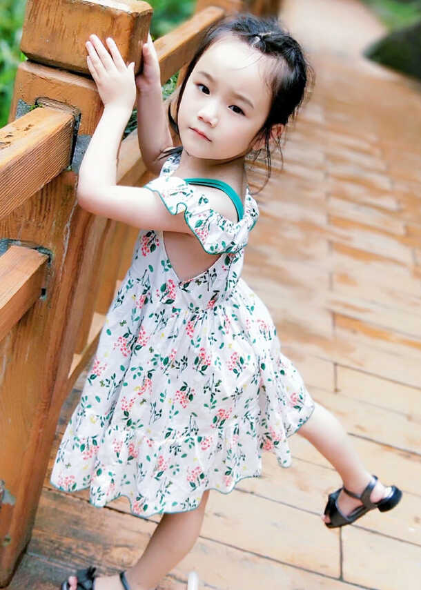 模特-