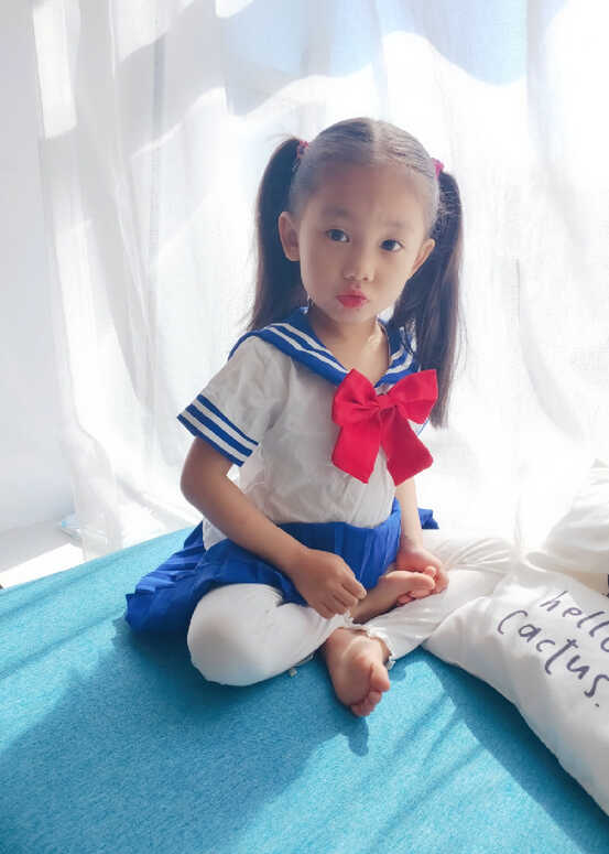 模特-