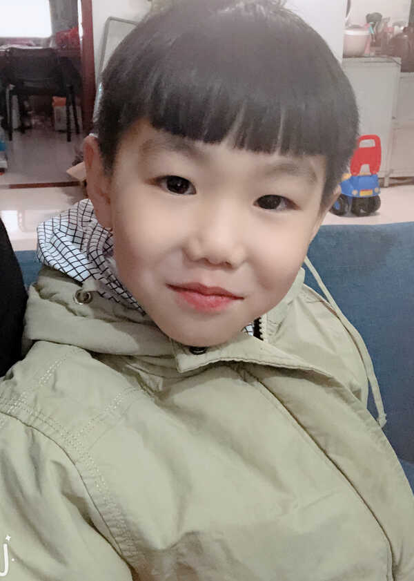模特-