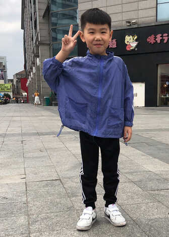 模特-