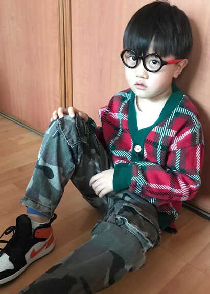 模特-