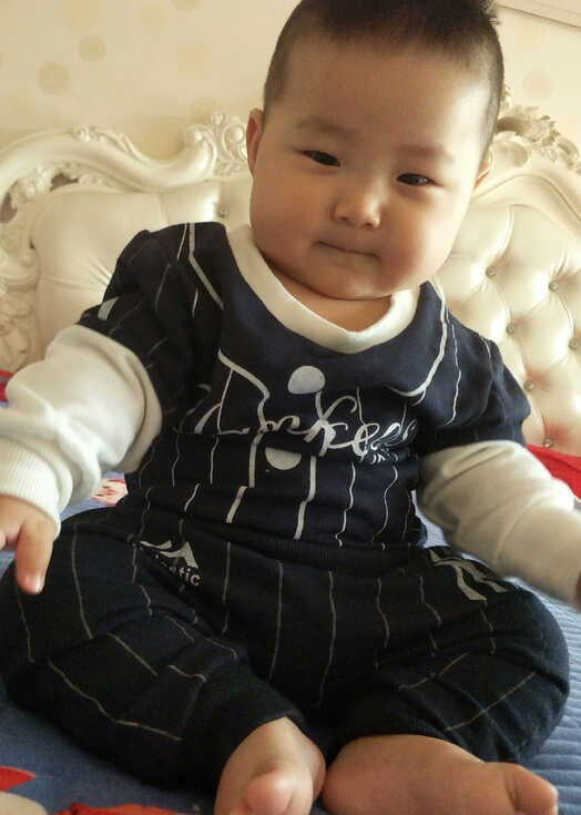 模特-