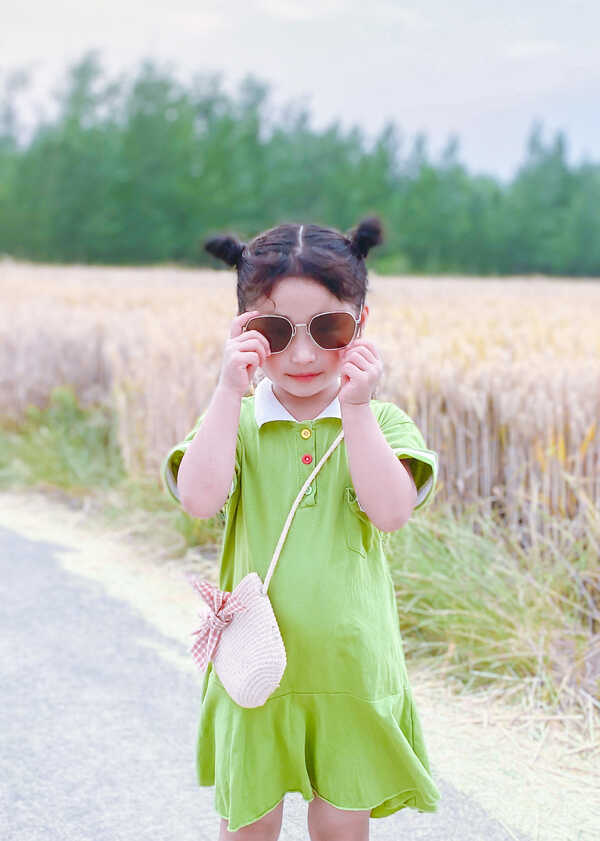 模特-
