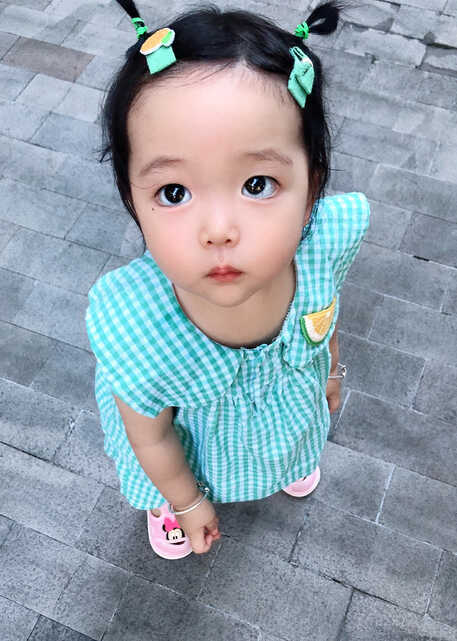 模特-