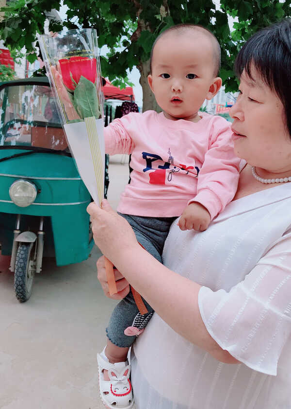 模特-