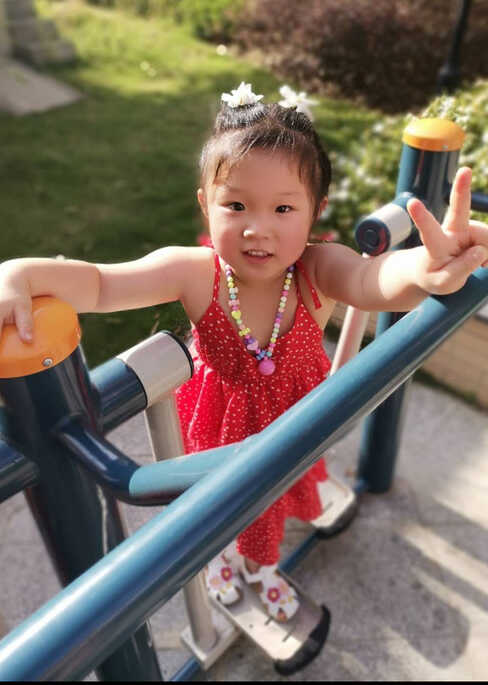 模特-