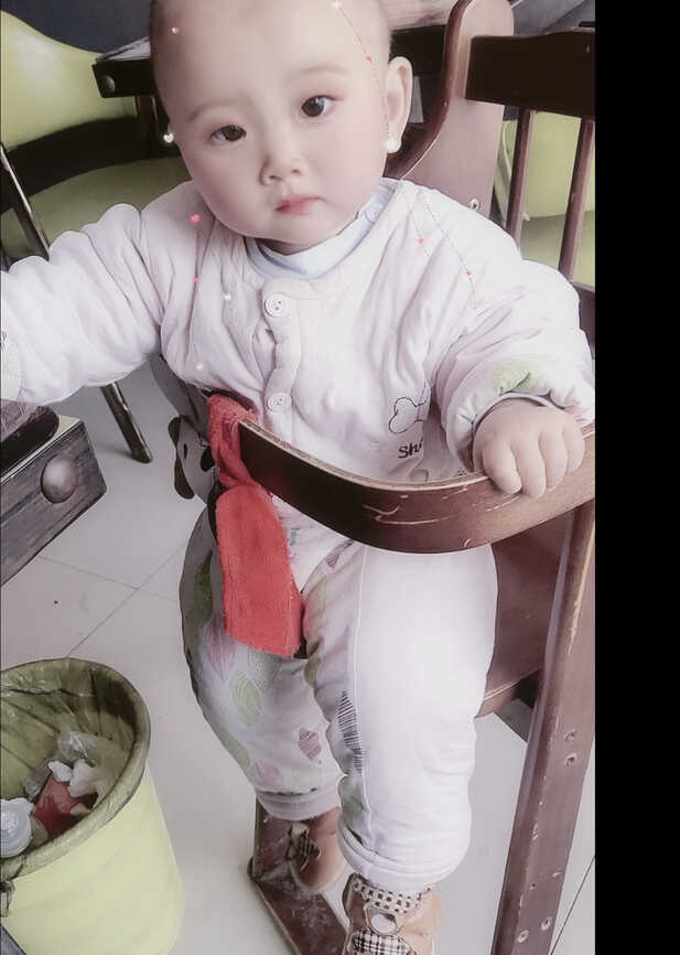 模特-
