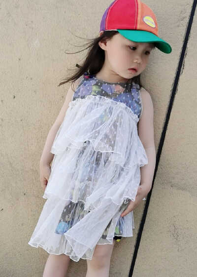 模特-
