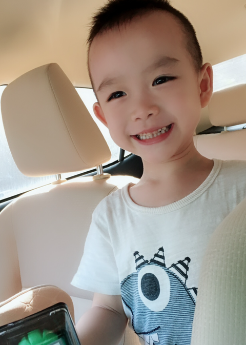 模特-